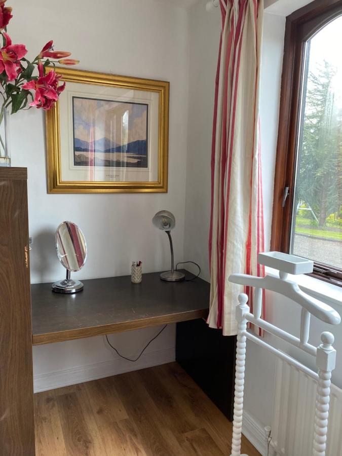 En-Suite Double Room. Dublin Airport, Fairyhouse, Tayto Park, Ashbourne Close By. Ngoại thất bức ảnh